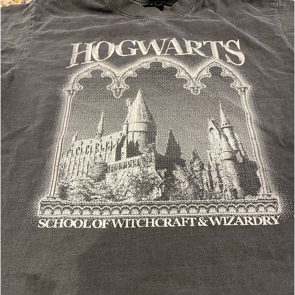 Universal Tops - Harry Potter Tee from Orange State. Size Medium—oversize for. Wore Once.